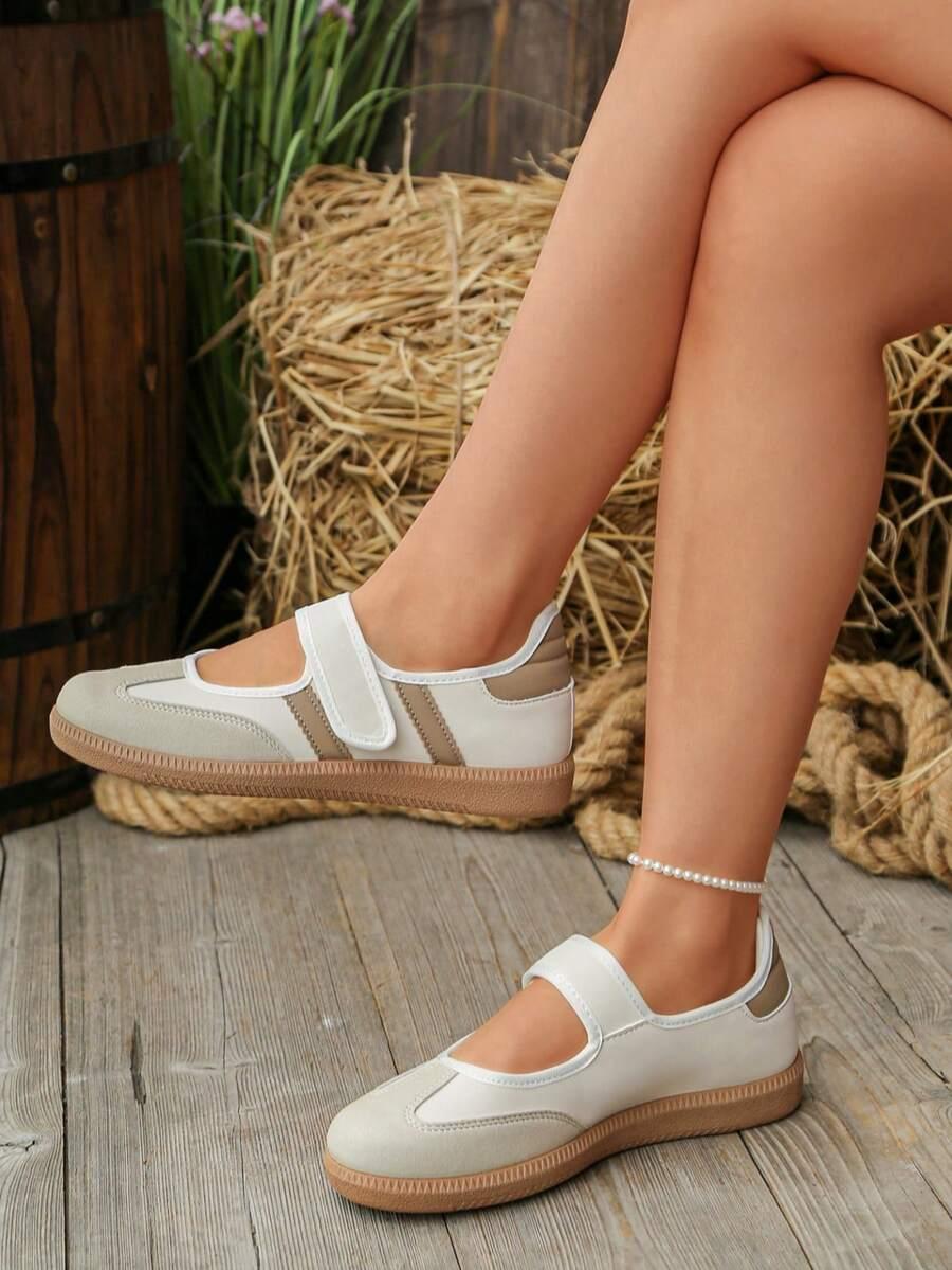 beżowe buty sportowe