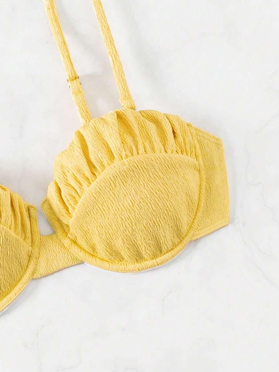 żółta góra od bikini