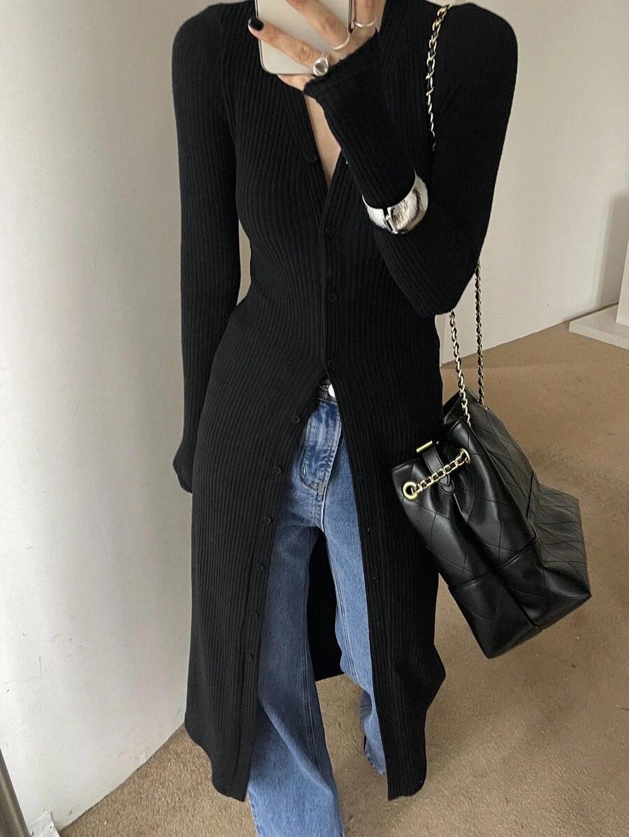 czarny sweter kardigan