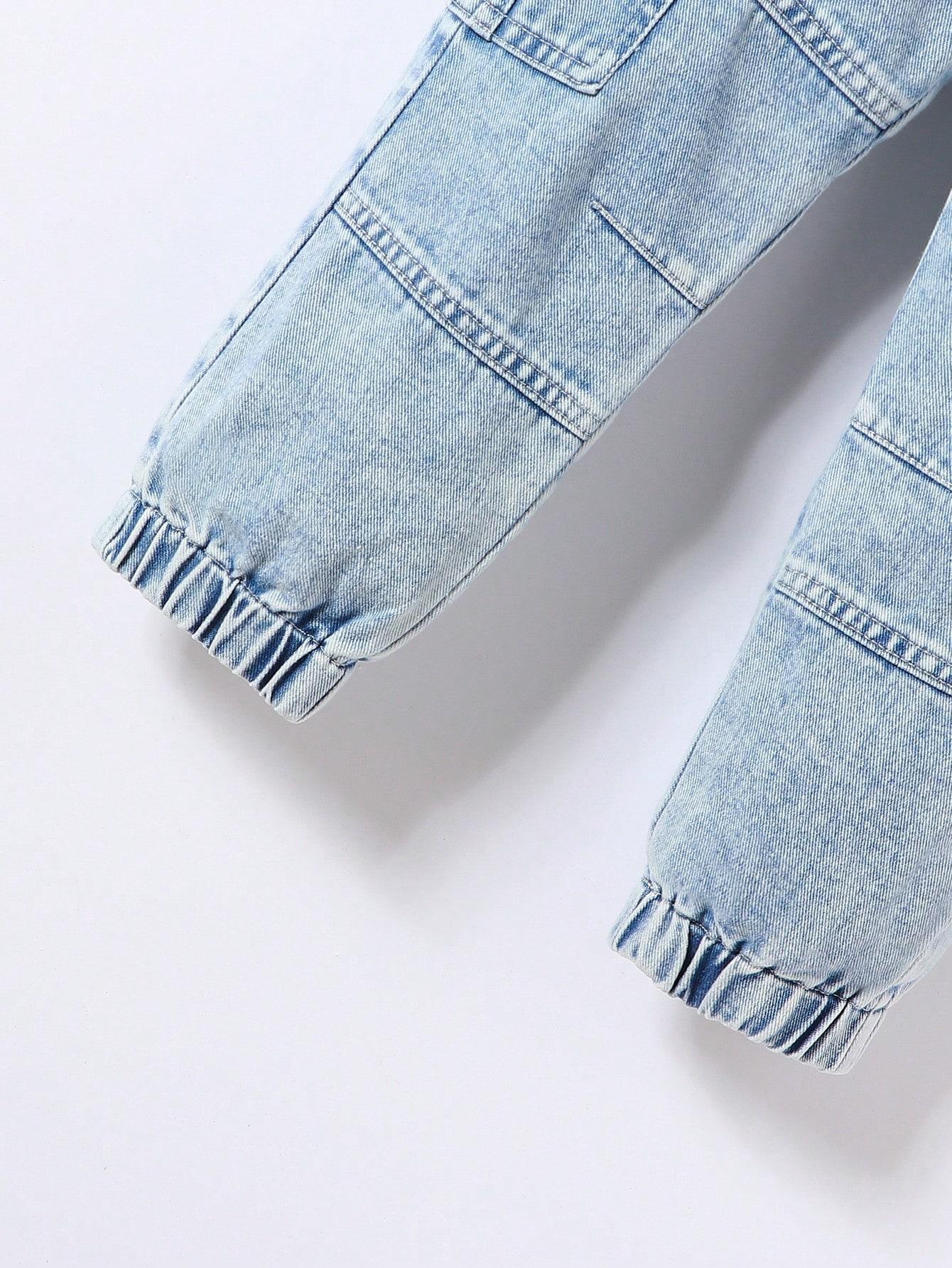 niebieskie spodnie jeans 