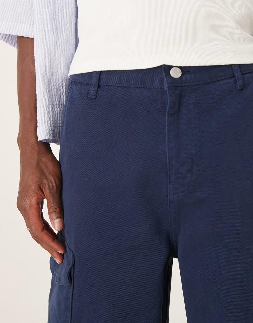 GRANATOWE SPODENKI JEANS