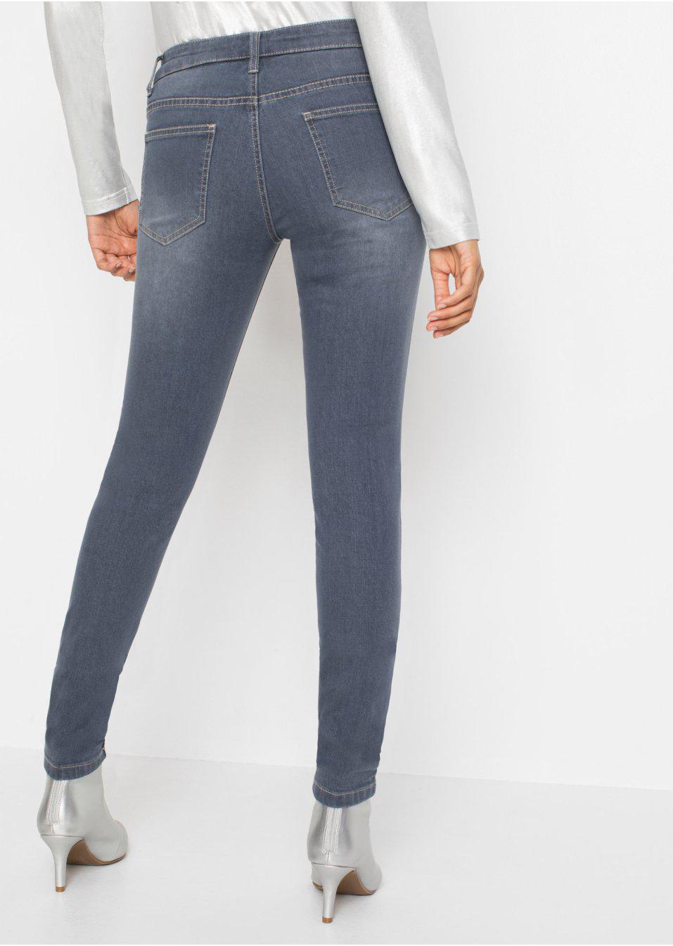 JEANSY Z APLIKACJĄ