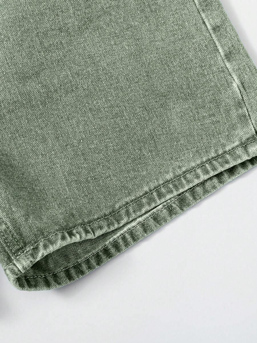 zielone spodenki jeans