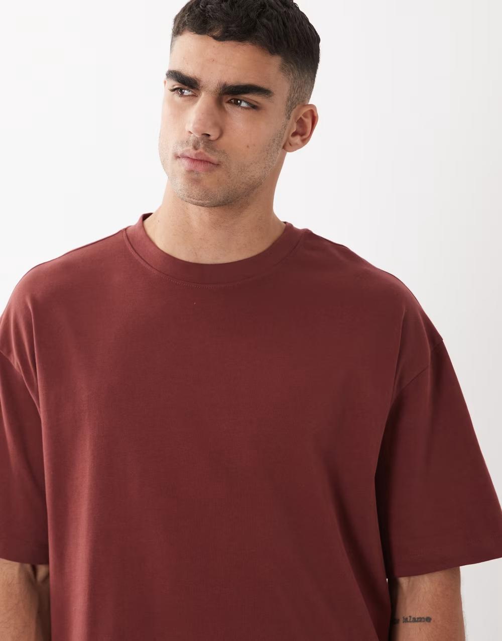 bawełniany t-shirt oversize okrągły dekolt