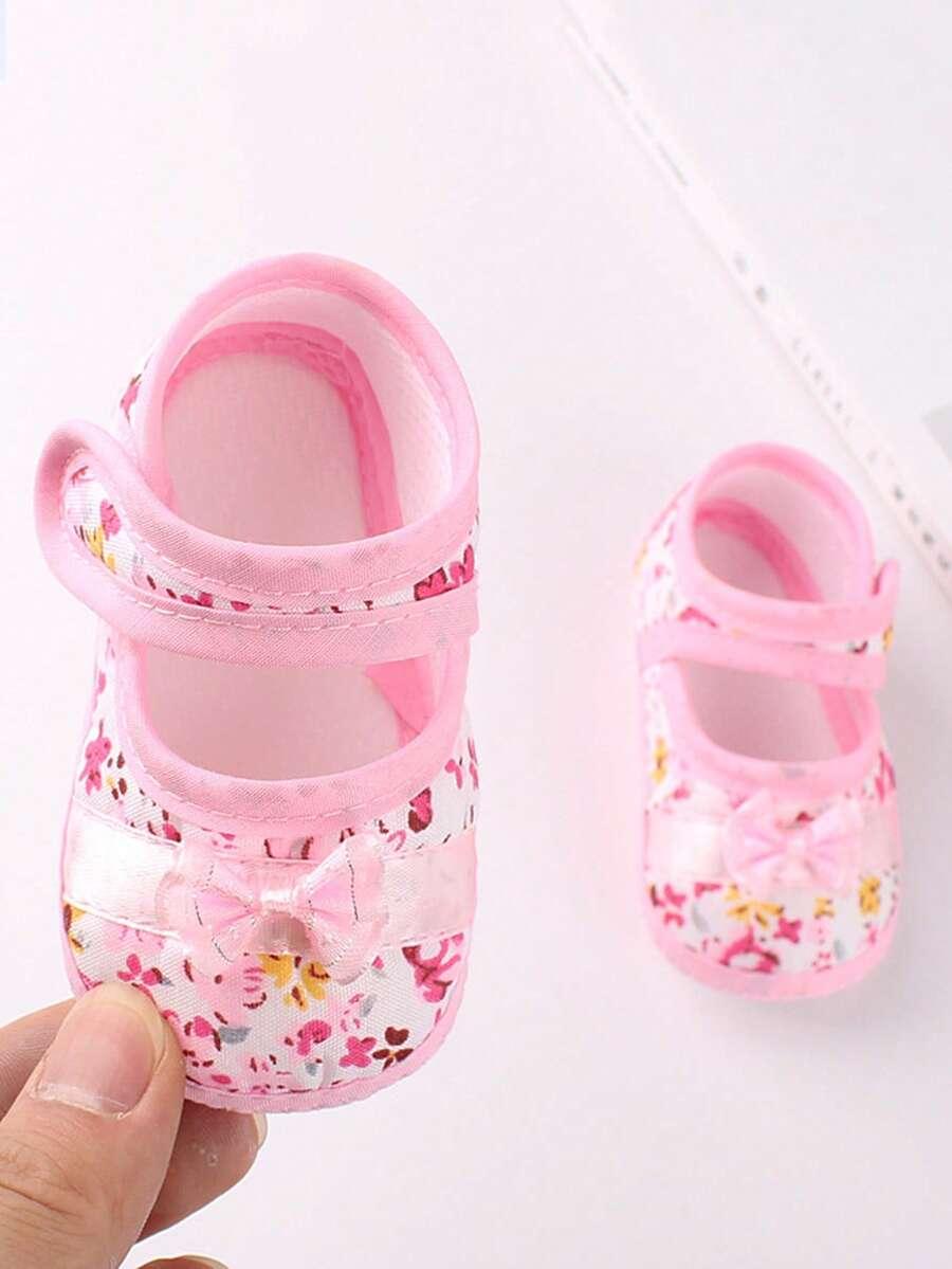 buty rzepy wzór kwiaty