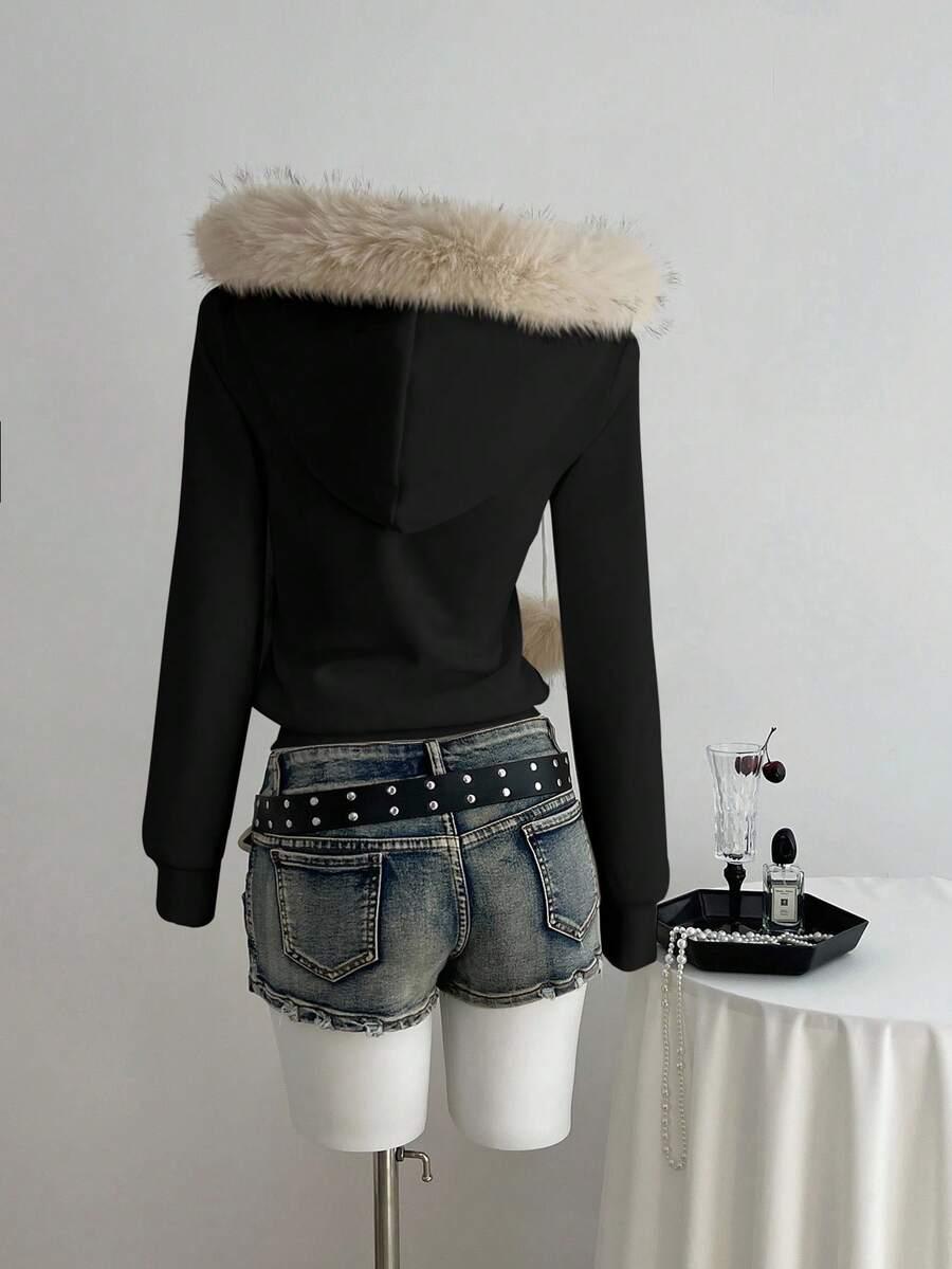 czarna bluza kaptur