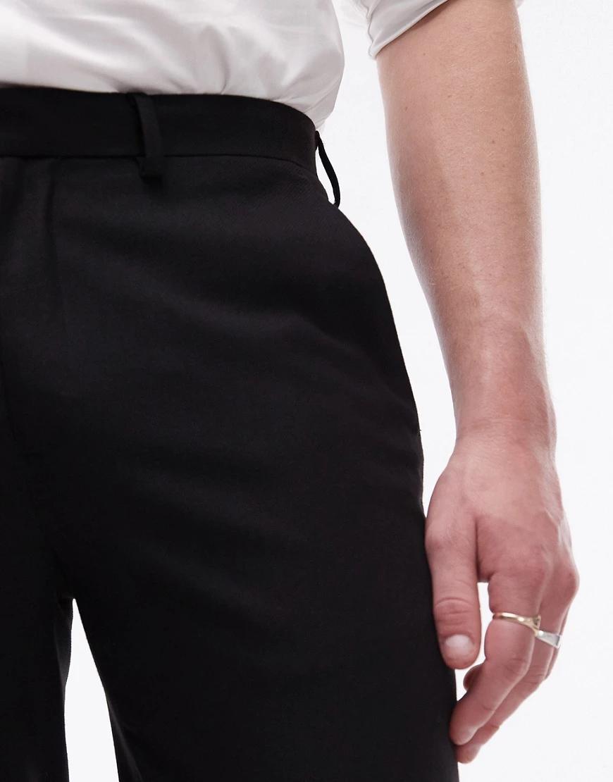 czarne eleganckie spodnie slim tekstura