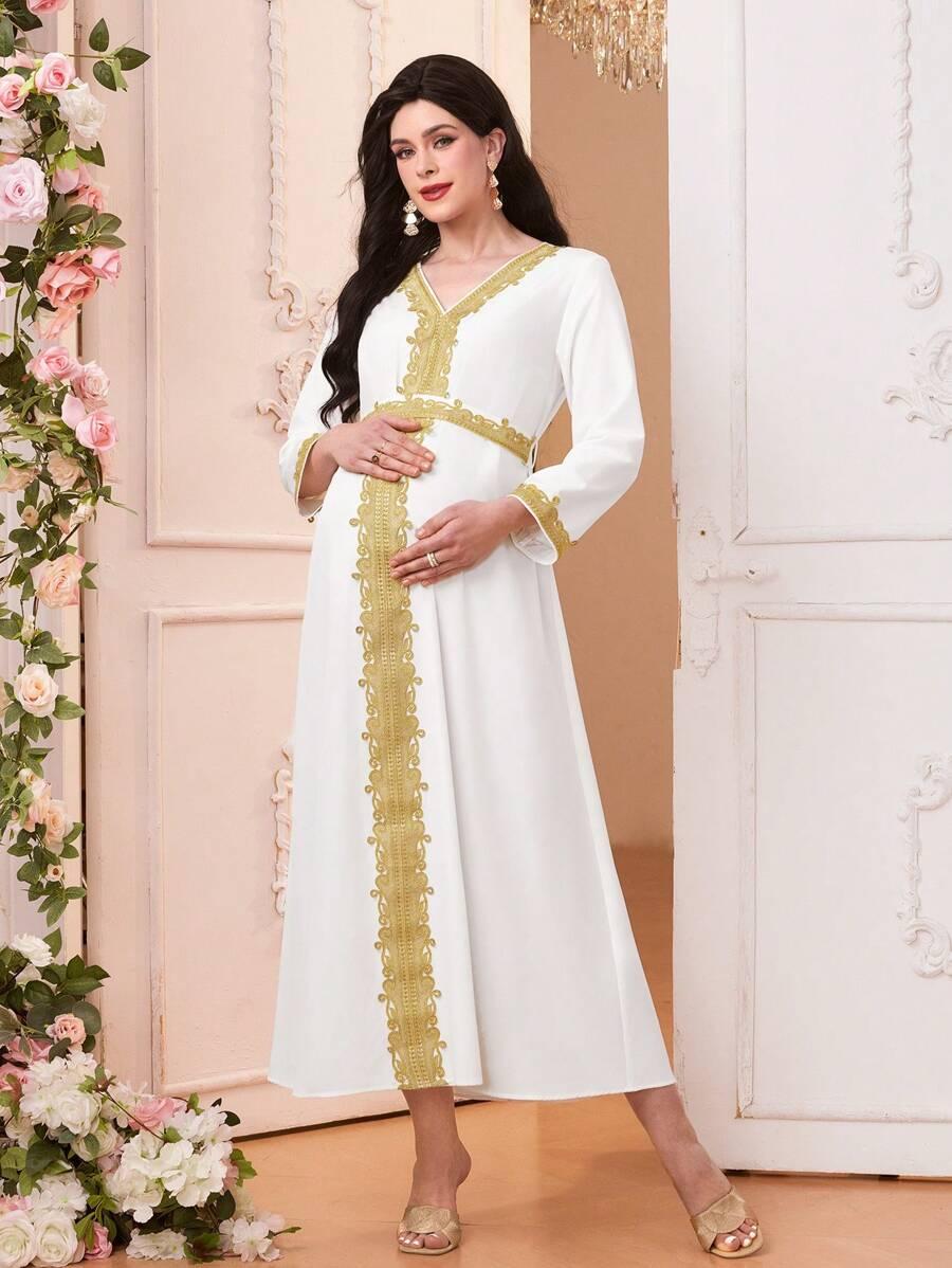 ELAGANCKA SUKIENKA Z OZDOBNYM HAFTEM