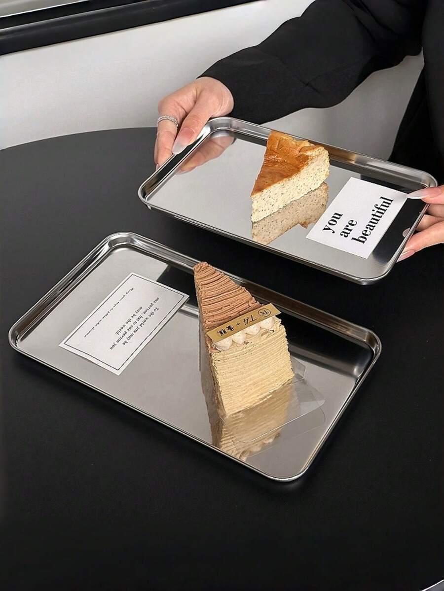 srebrna taca kuchenna