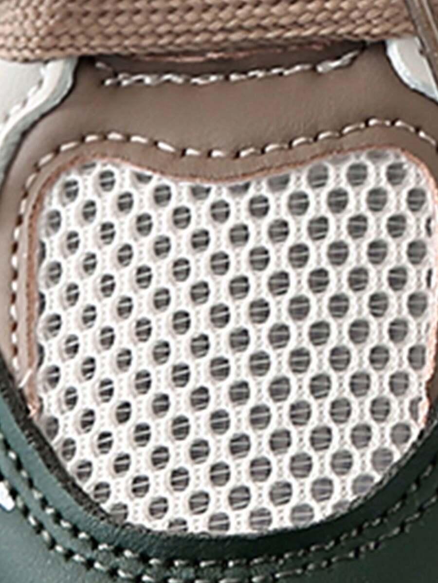 SPORTOWE BUTY WIĄZANIE