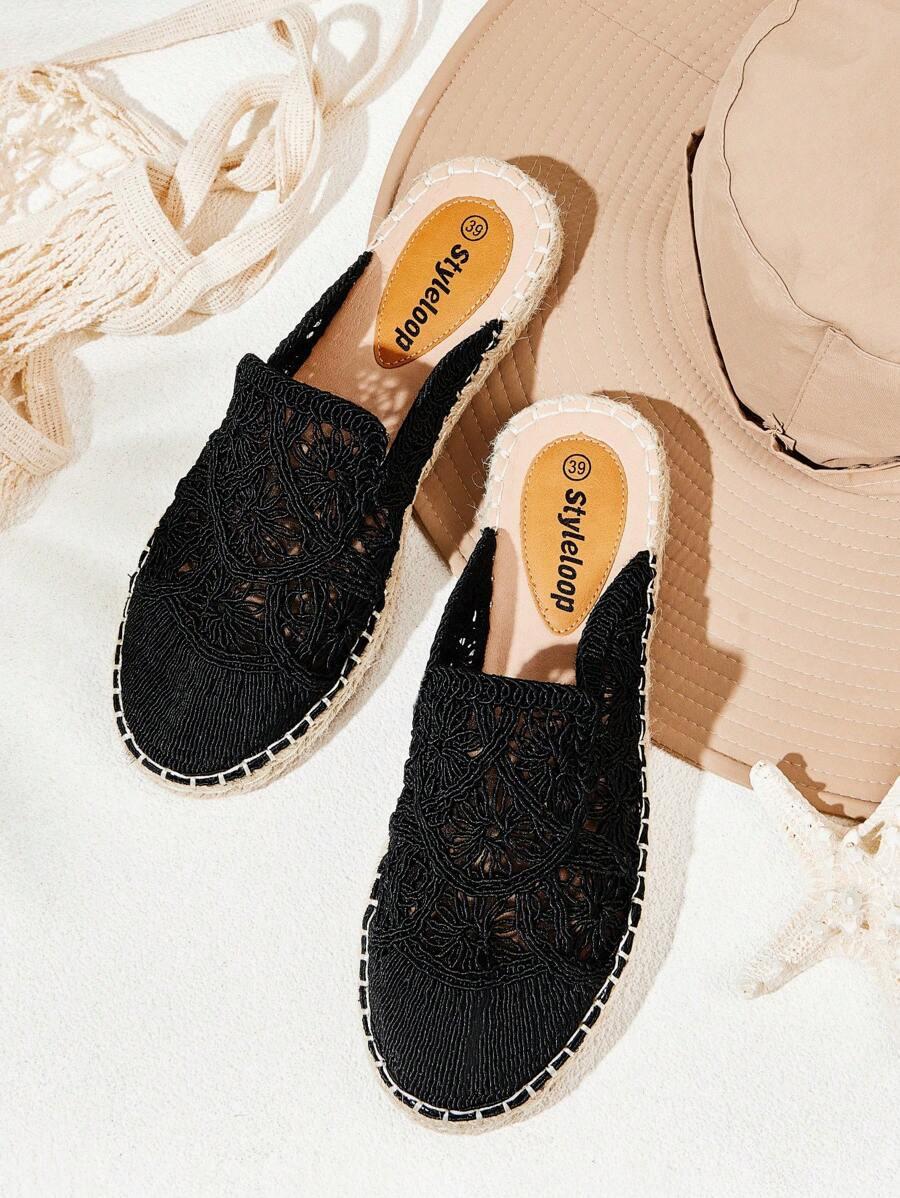brązowe klapki boho casual