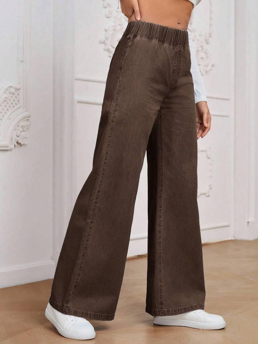 brązowe spodnie jeans