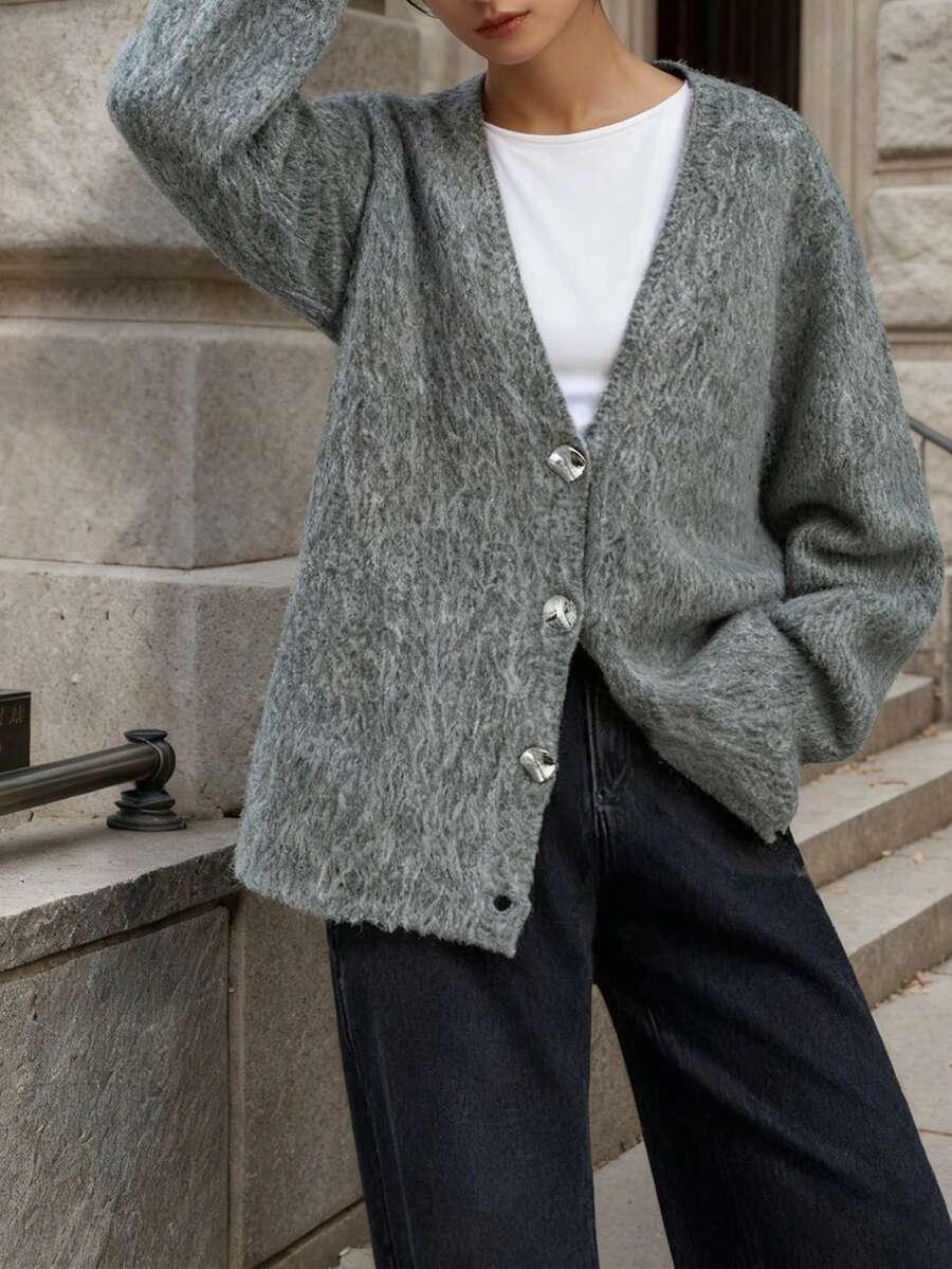 SZARY ROZPIANY SWETER 