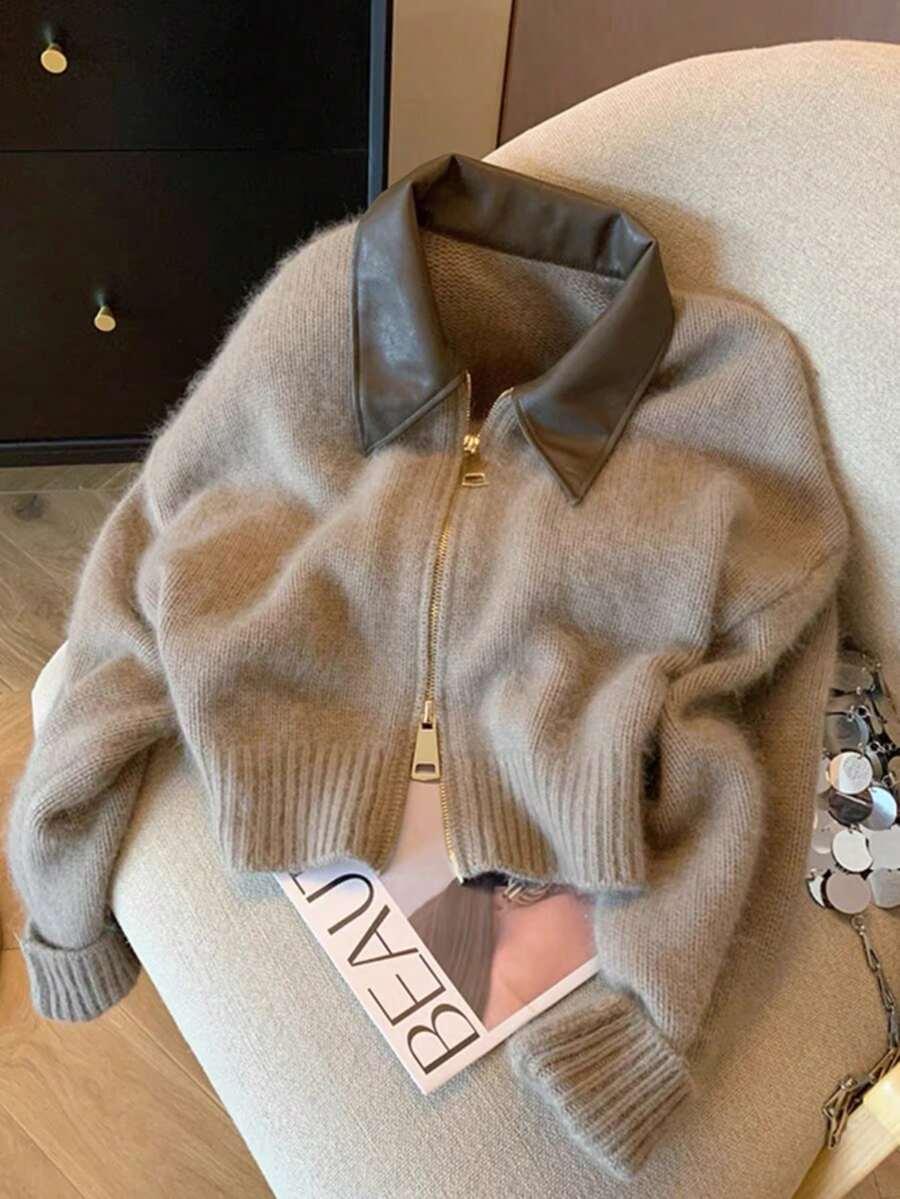 SWETER KOŁNIERZYK ZAMEK