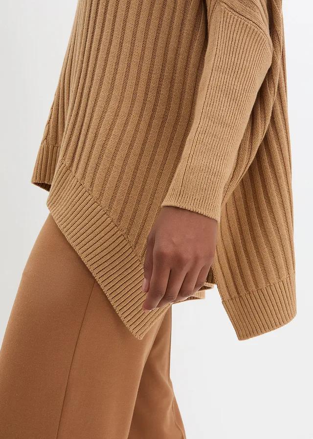SWETER PONCHO Z GOLFEM