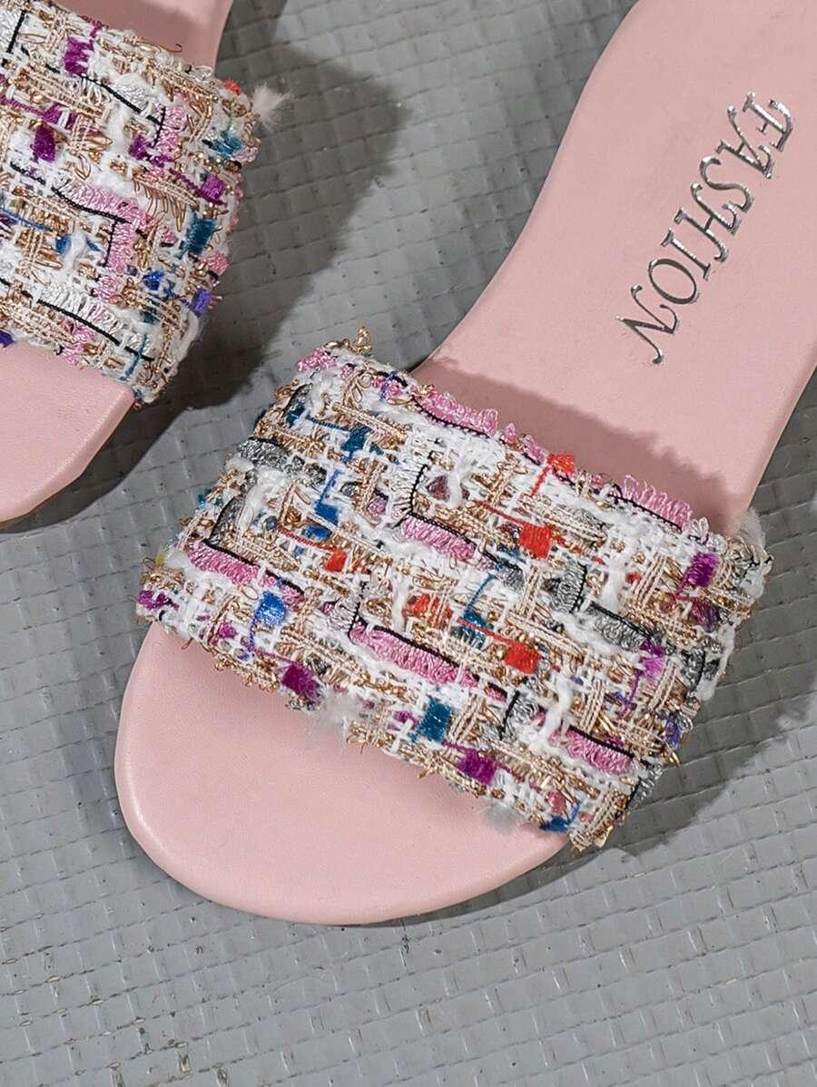 zdobione klapki tweed casual