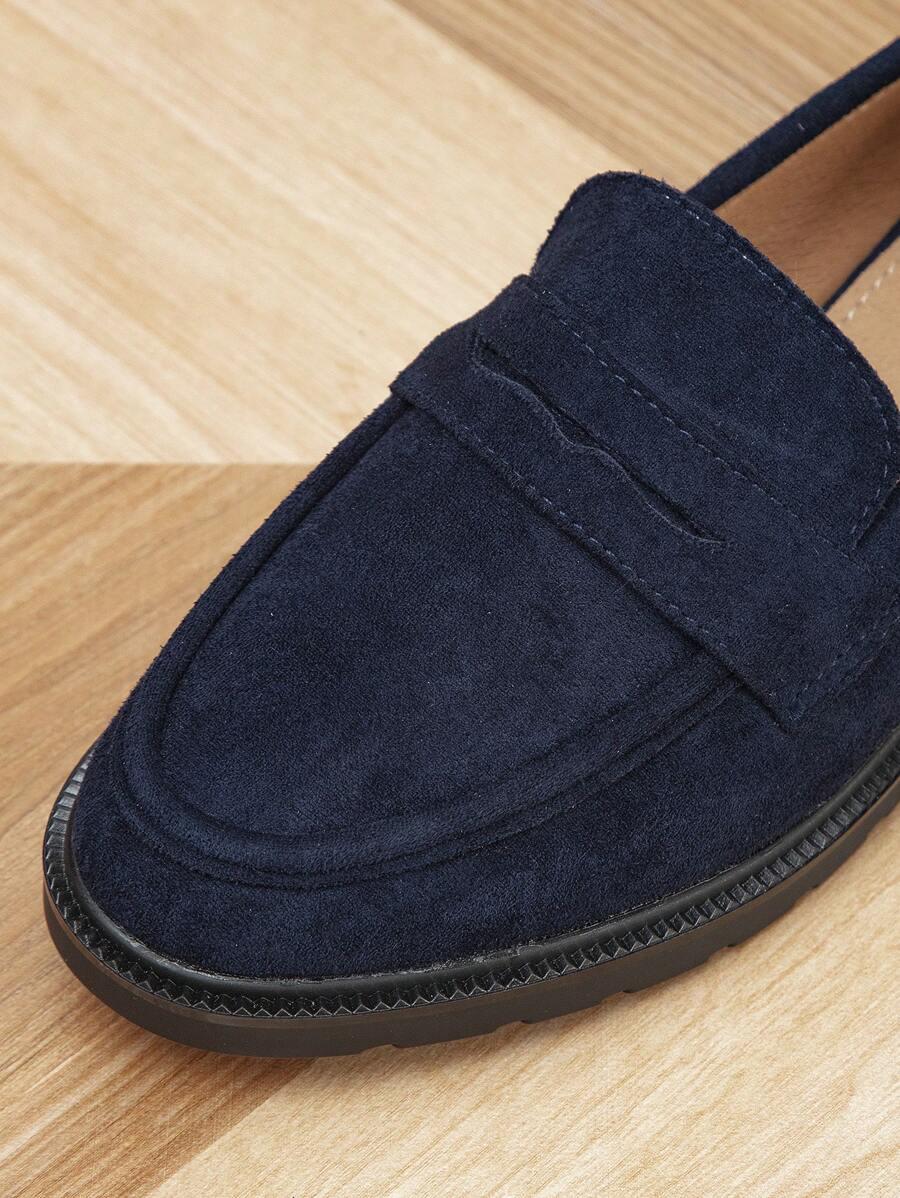 granatowe mokasyny casual