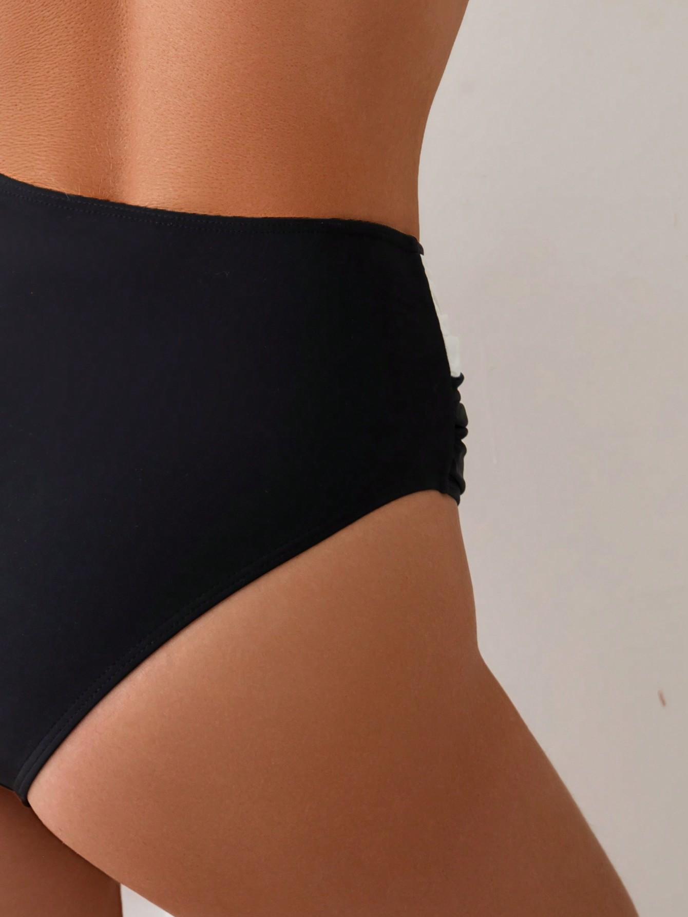 DÓŁ OD BIKINI