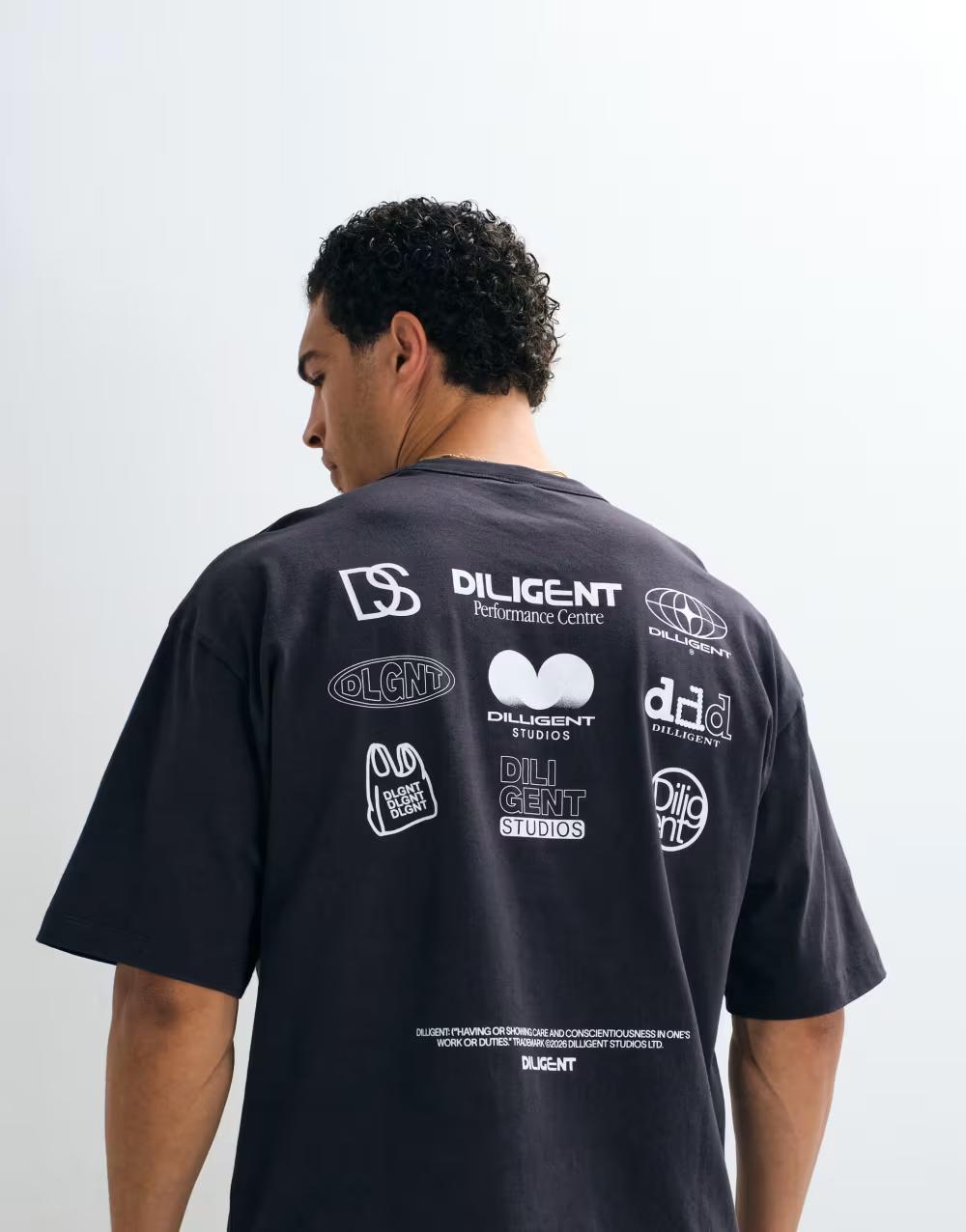 SZARY T-SHIRT NADRUK