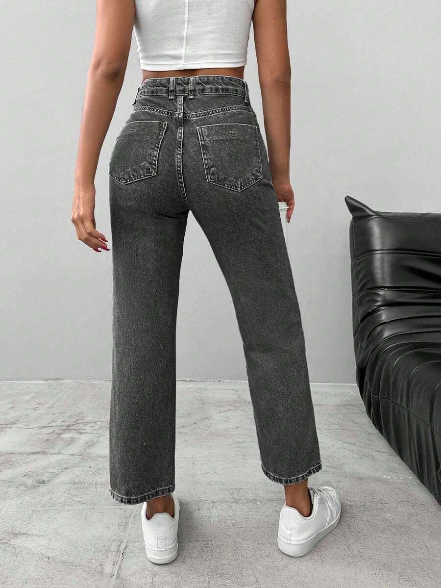 szare spodnie jeans