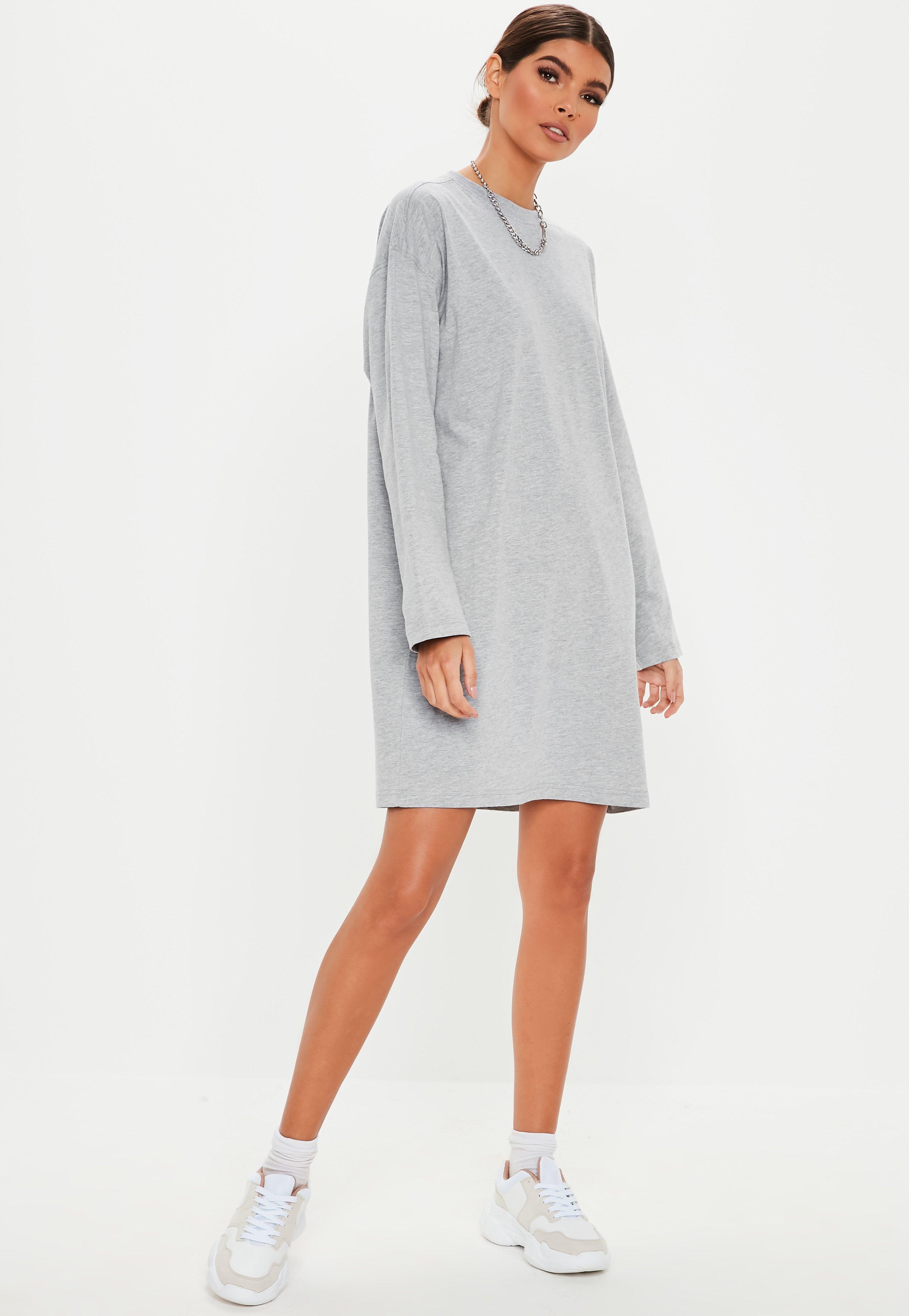 SZARA SUKIENKA OVERSIZE NADRUK