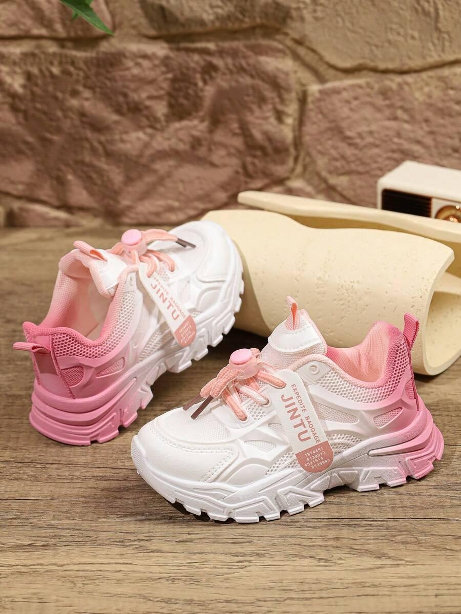 sznurowane buty sportowe 