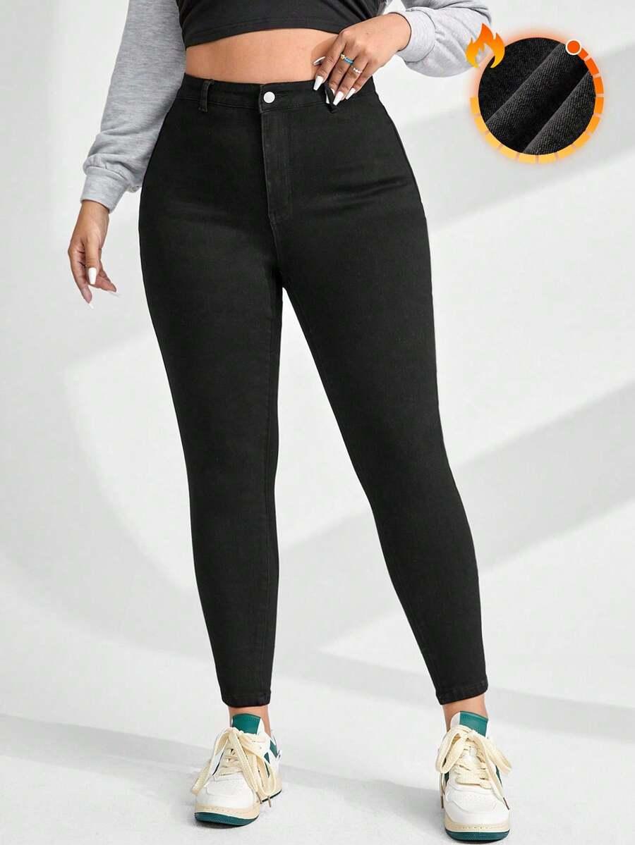 czarne spodnie jeans rurki