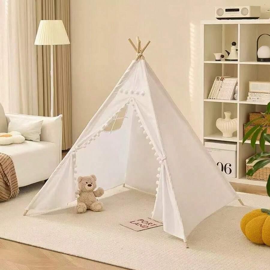 biały namiot tipi
