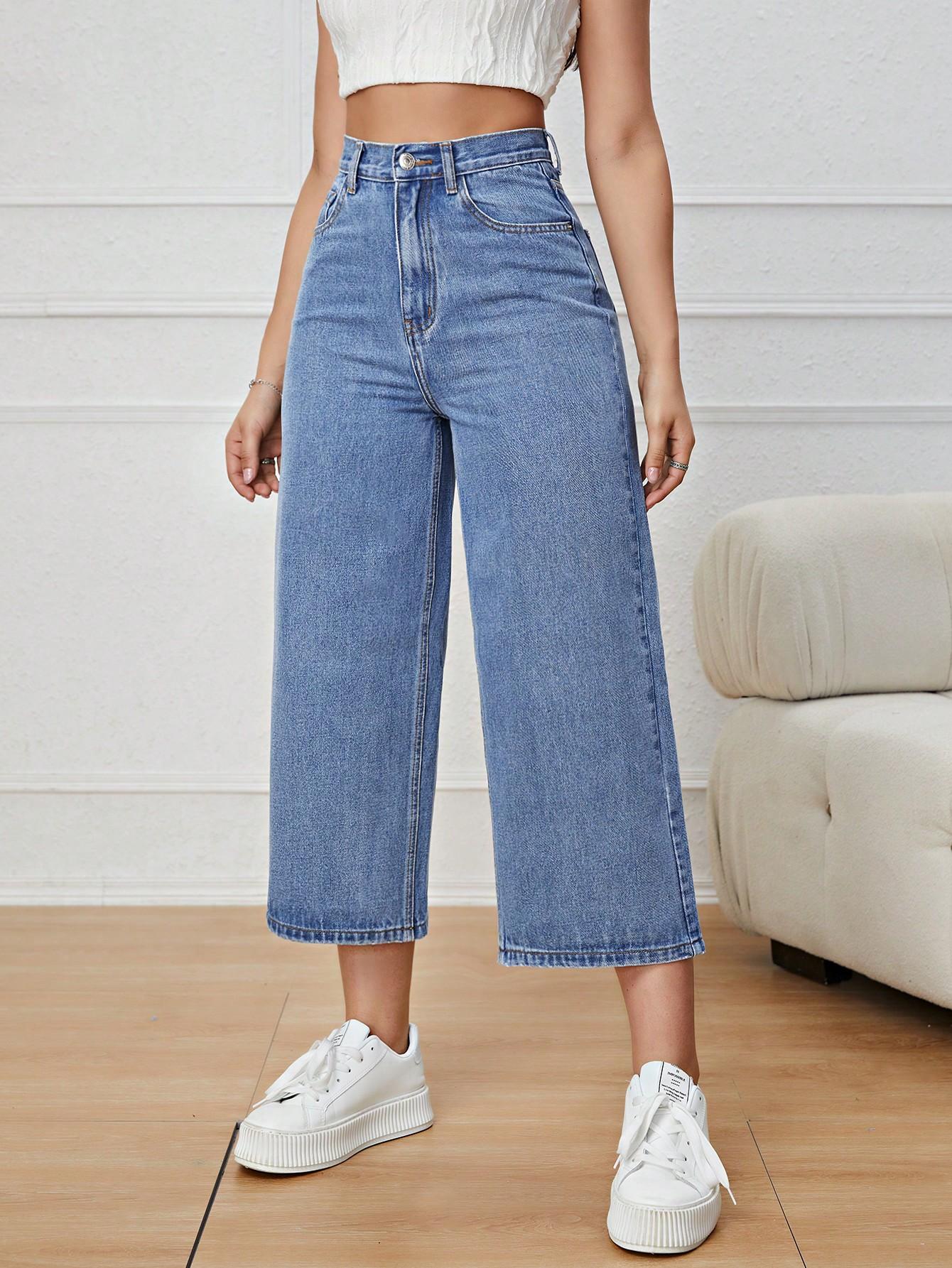 niebieskie spodnie jeans 