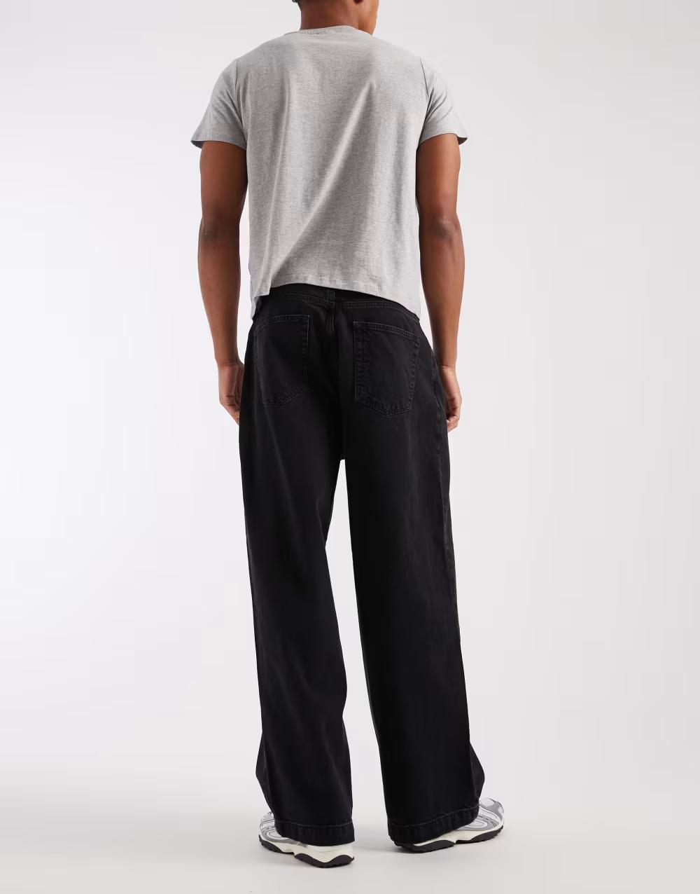 czarne spodnie jeans zamek