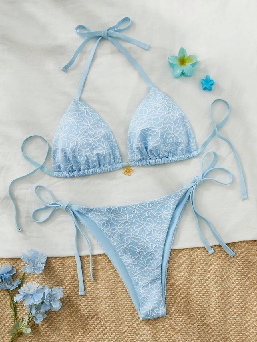 niebieski dół od bikini