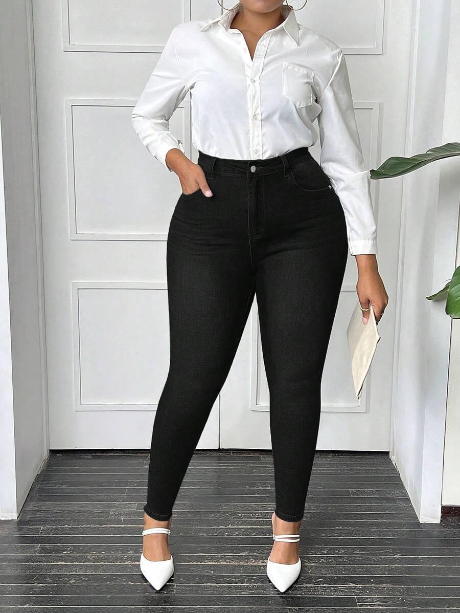 czarne spodnie jeans