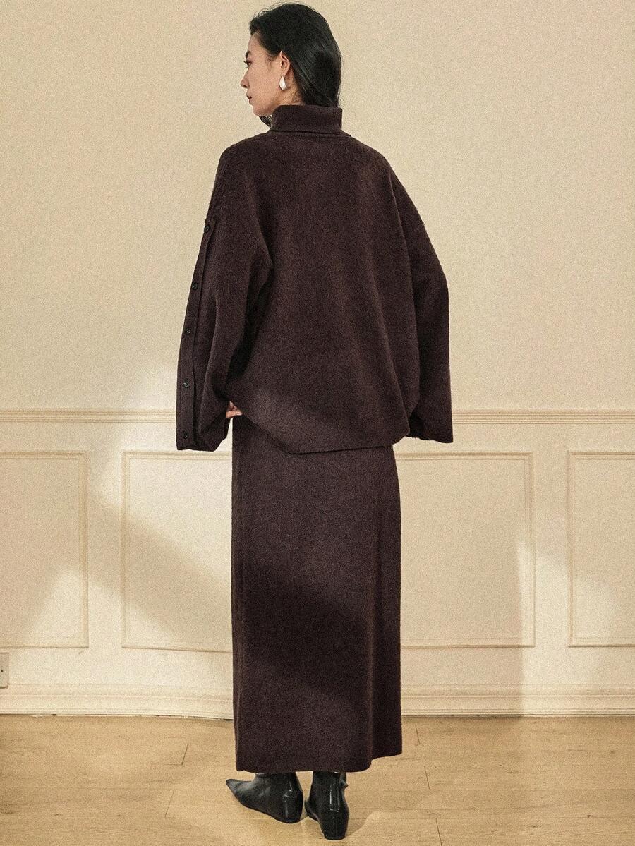 KOMPLET SWETER SPÓDNICA