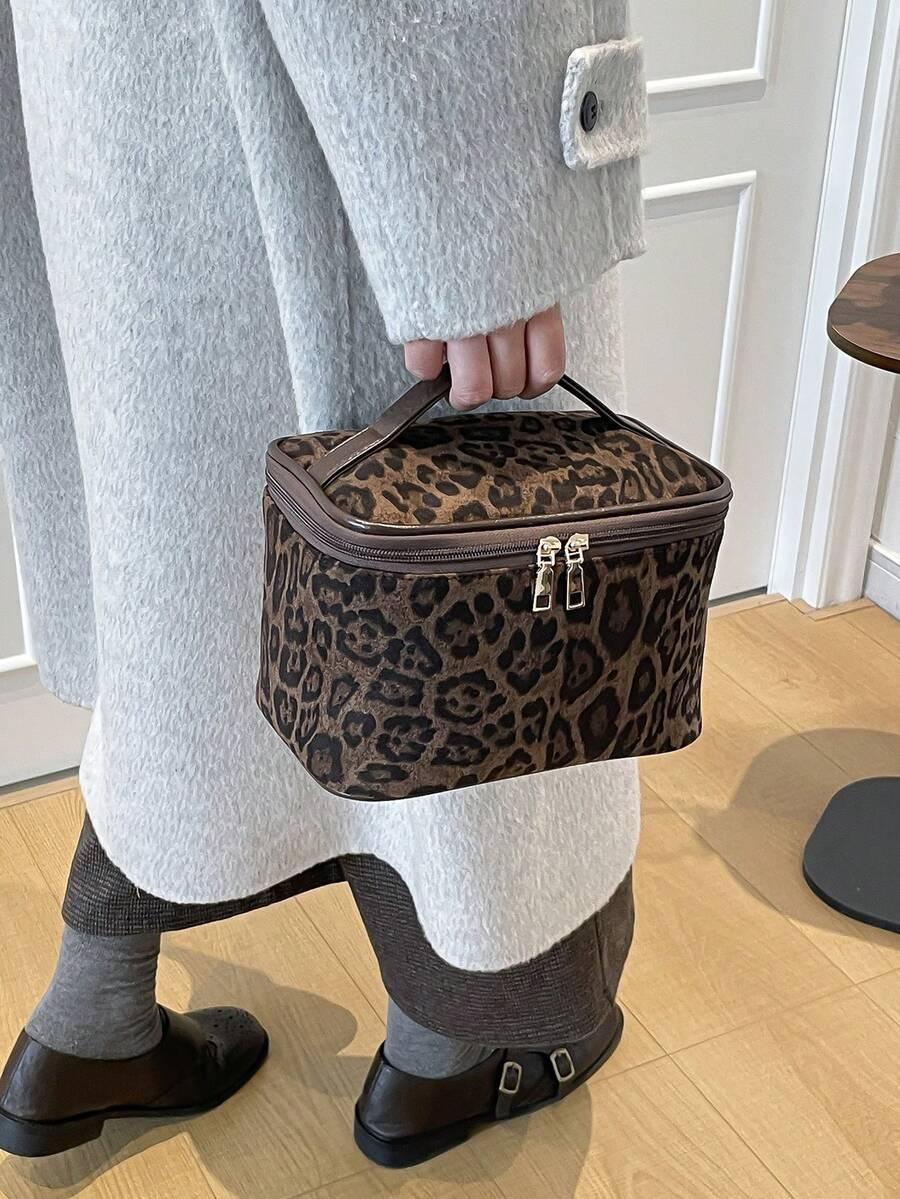 KOSMETYCZKA ANIMAL PRINT