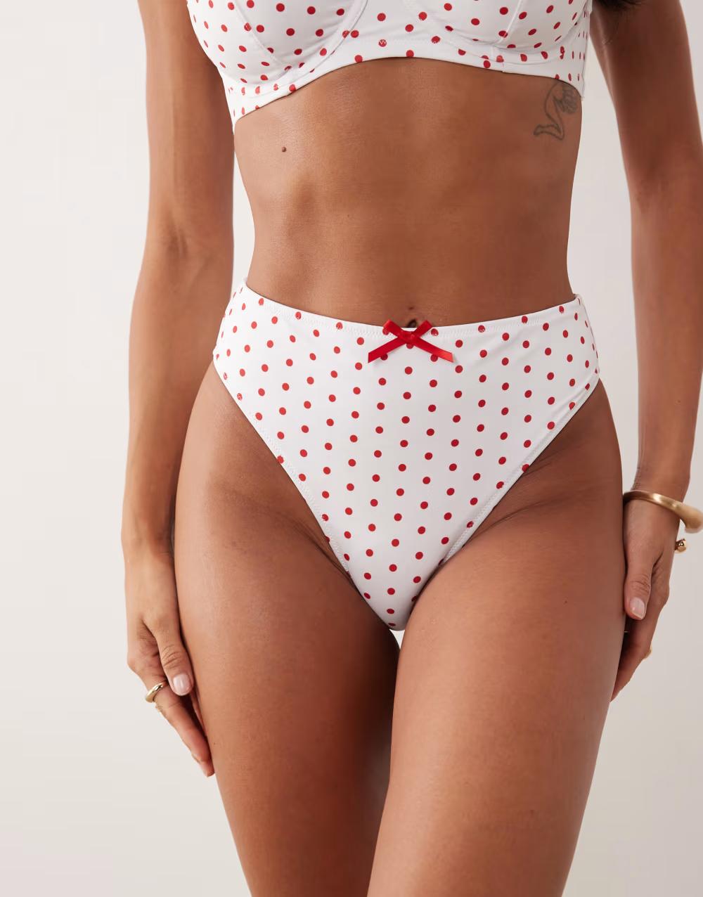 dół od bikini groszki