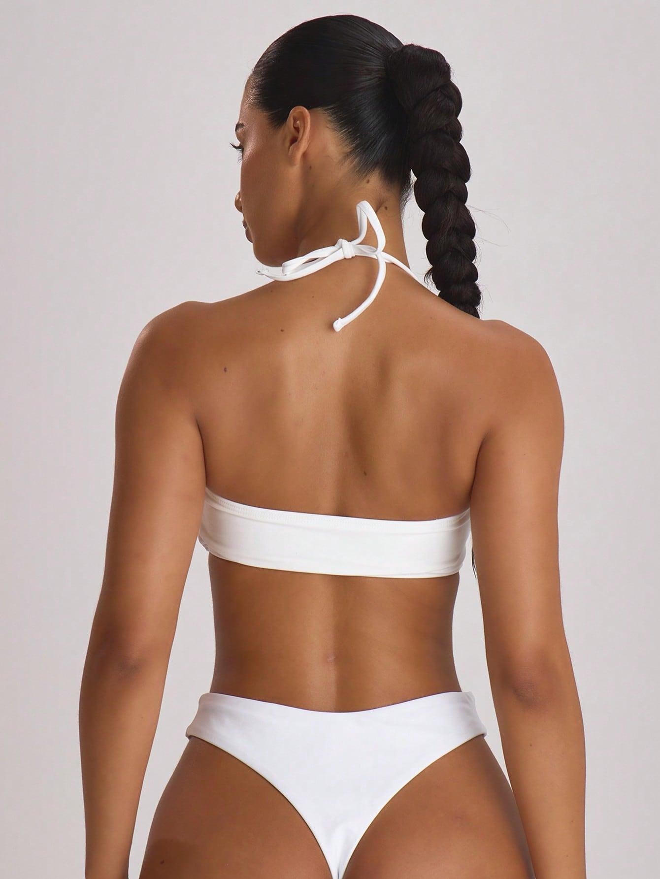 biały dół od bikini 