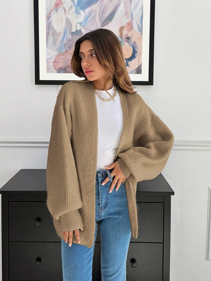 BEŻOWY SWETER NARZUTKA