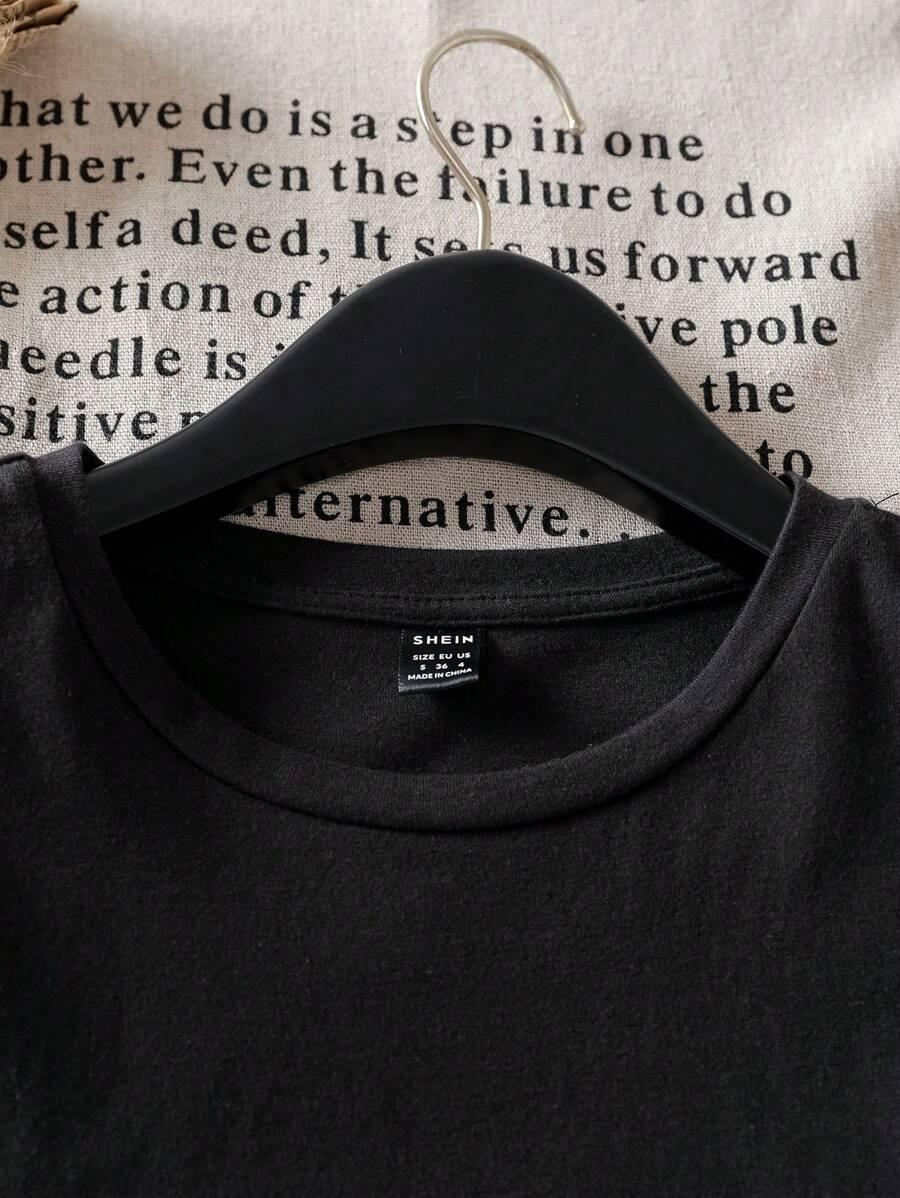 CZARNY T-SHIRT okrągły dekolt 
