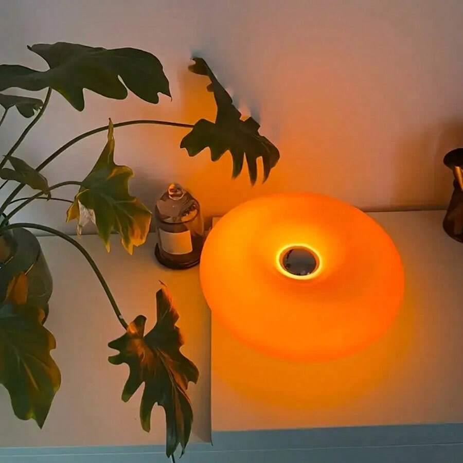 pomarańczowa lampka okrąg