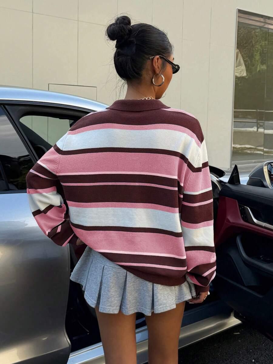 sweter w paski