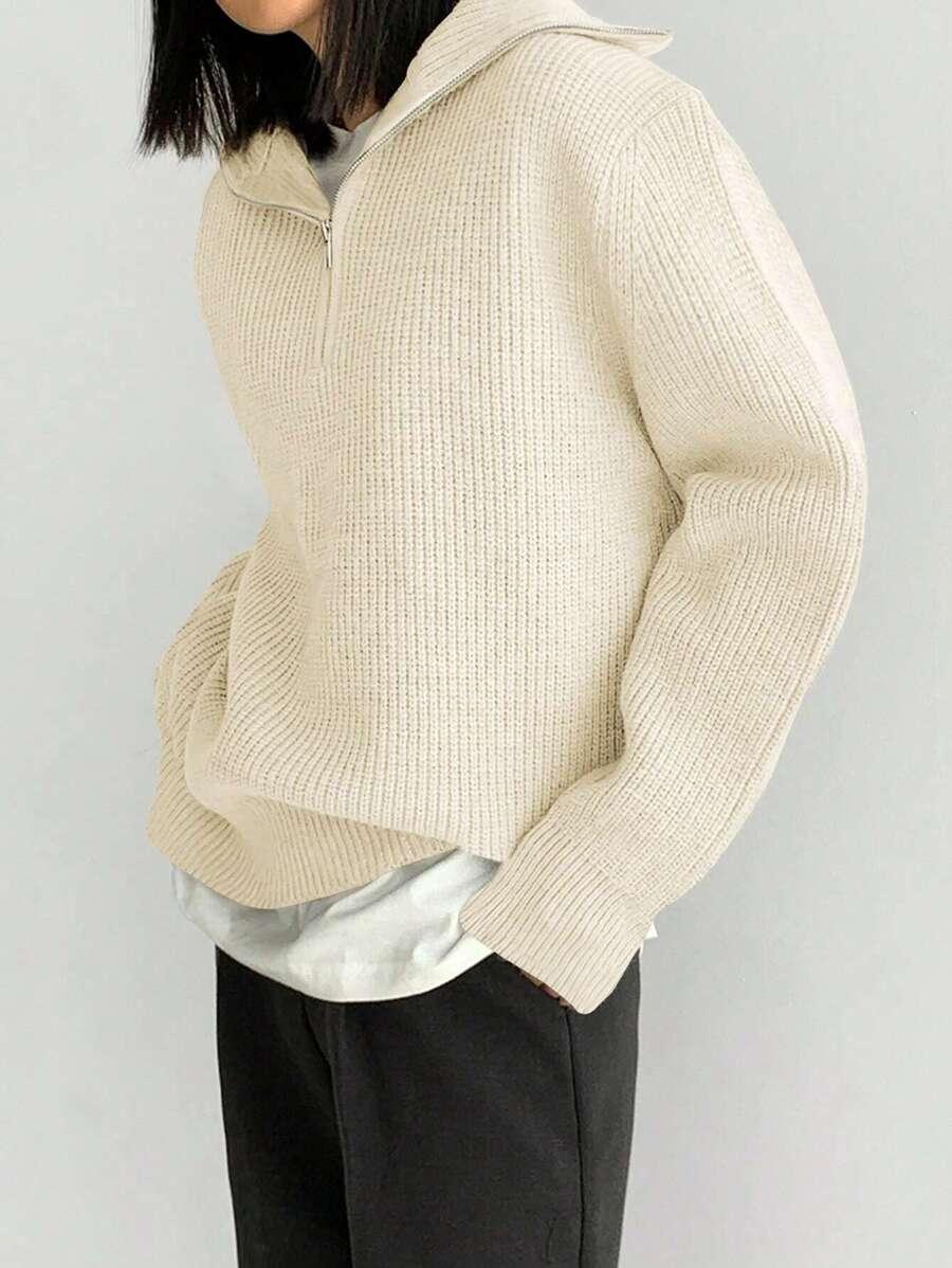 kremowy sweter suwak 