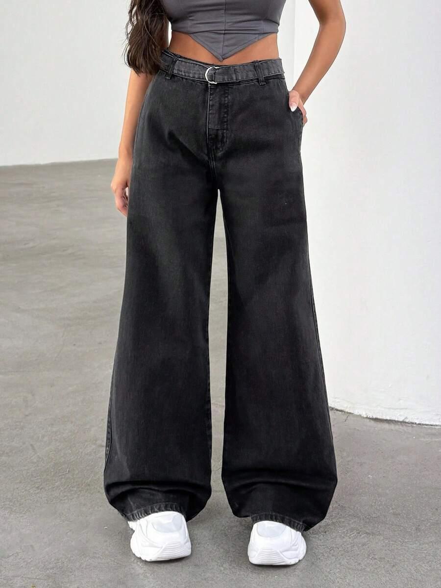 czarne spodnie jeans