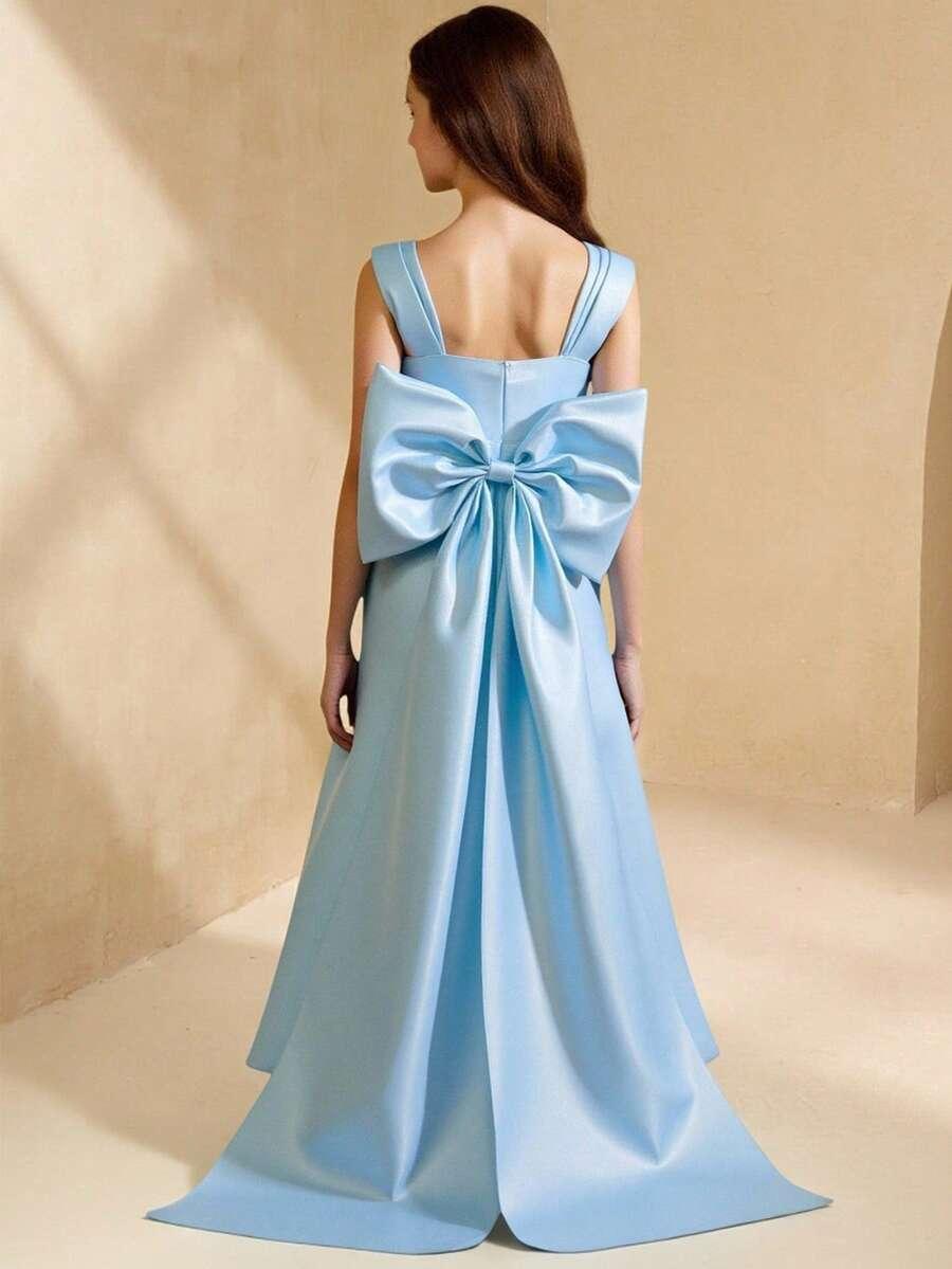 niebieska maxi sukienka