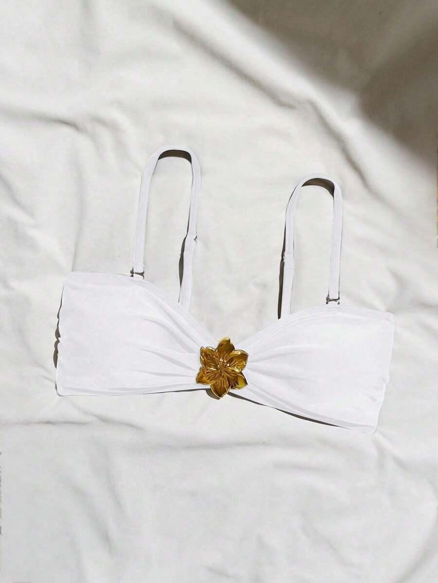 biała góra od bikini