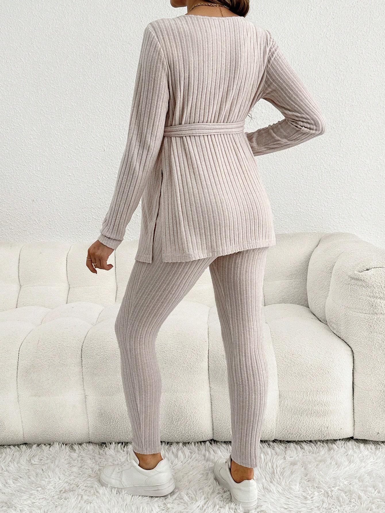 komplet sweter spodnie