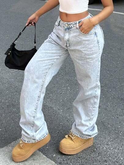 niebieskie spodnie jeans 