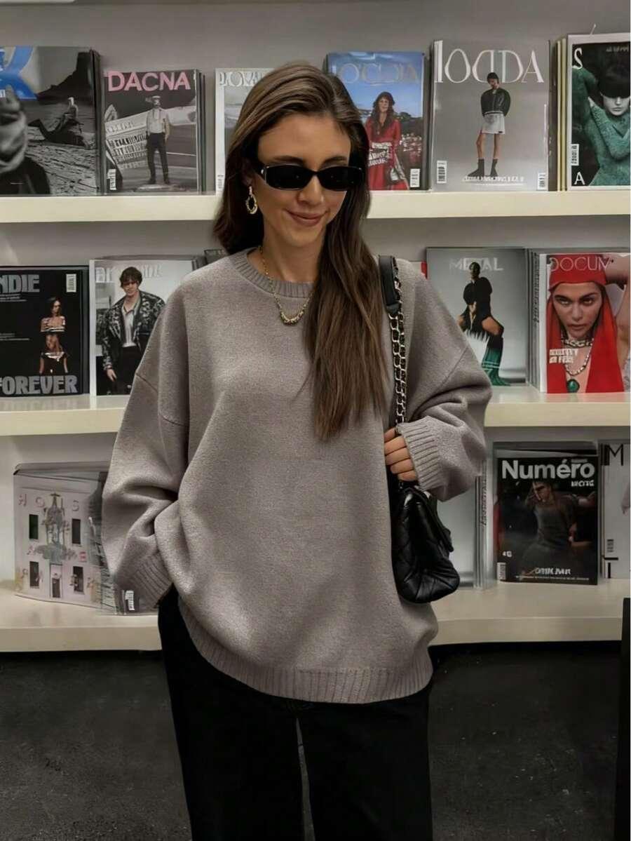 beżowy dzianinowy sweter 