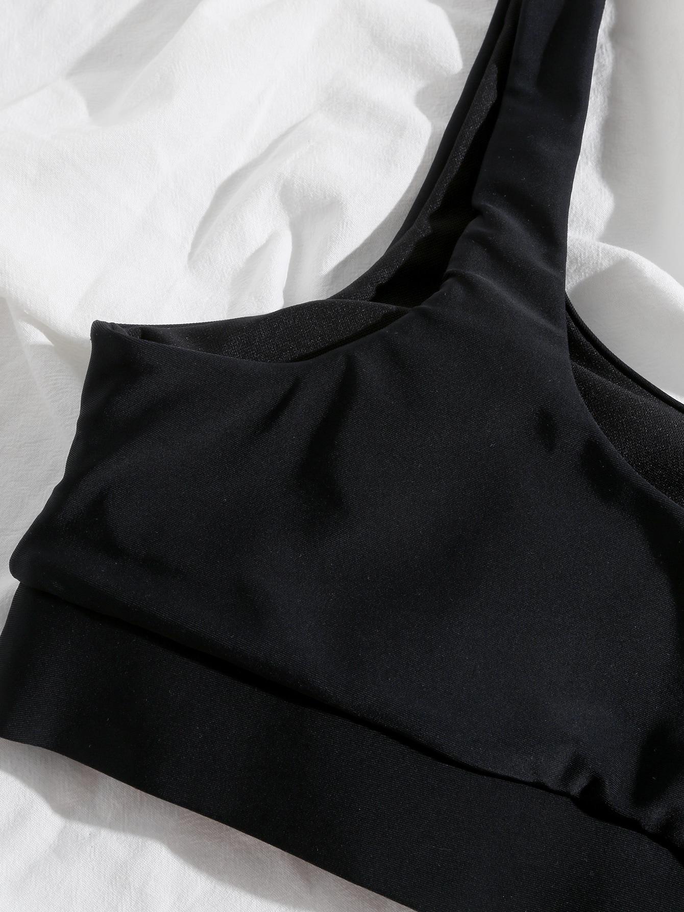 czarna góra od bikini