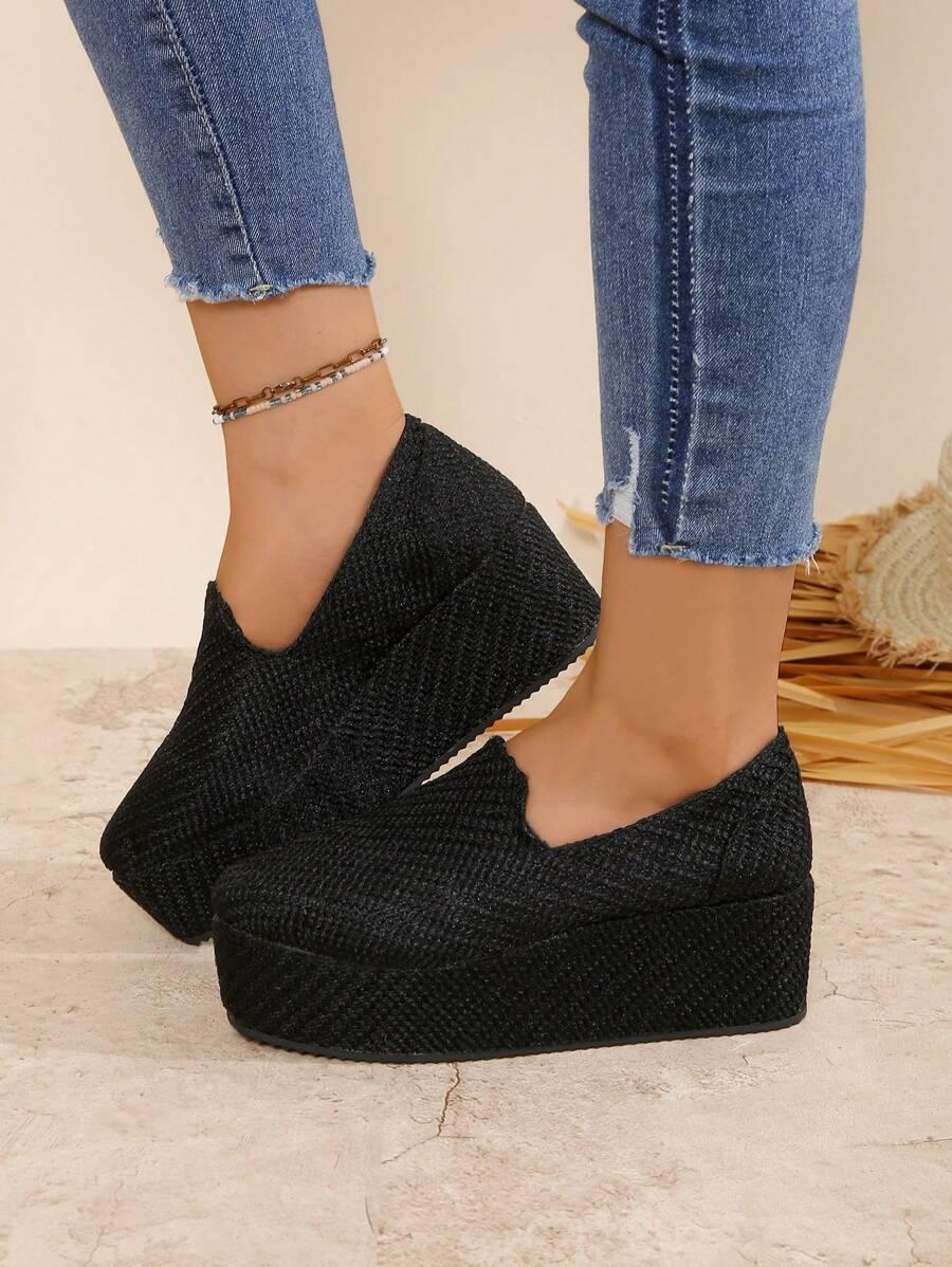 CZARNE ESPADRYLE na Koturnie