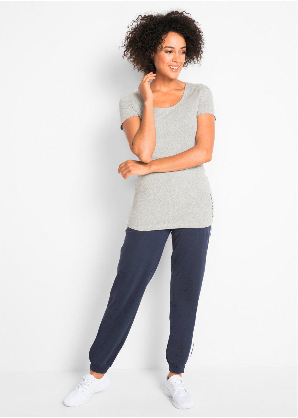 granatowy t-shirt napis